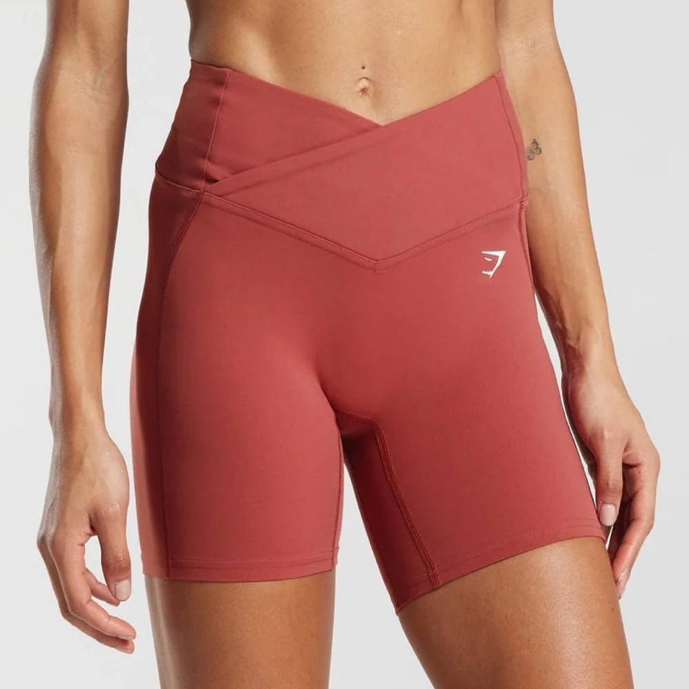 Gymshark Women’s CROSSOVER SHORTS Size Small